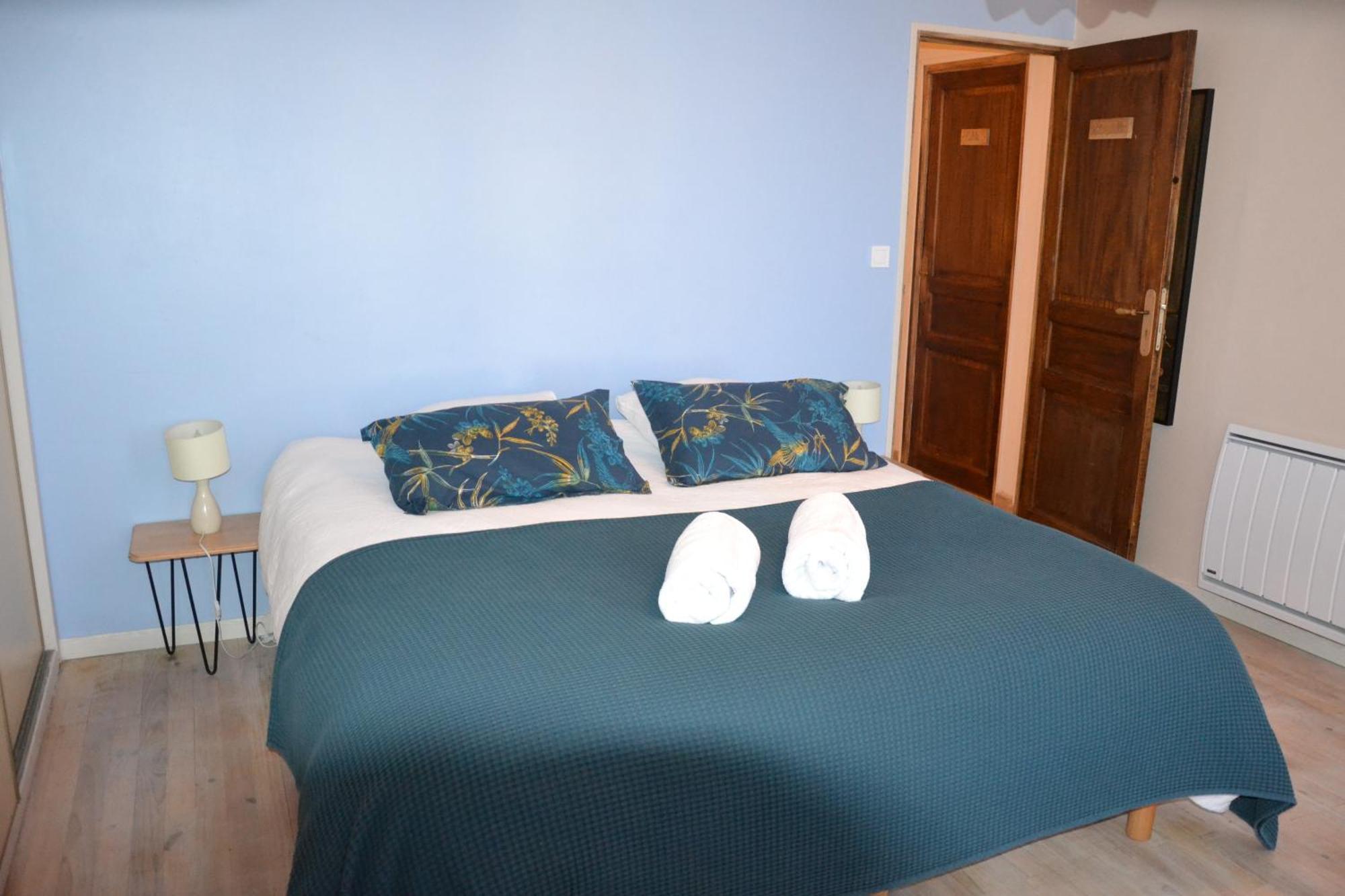 Le Colibri Bleu Bed & Breakfast *
