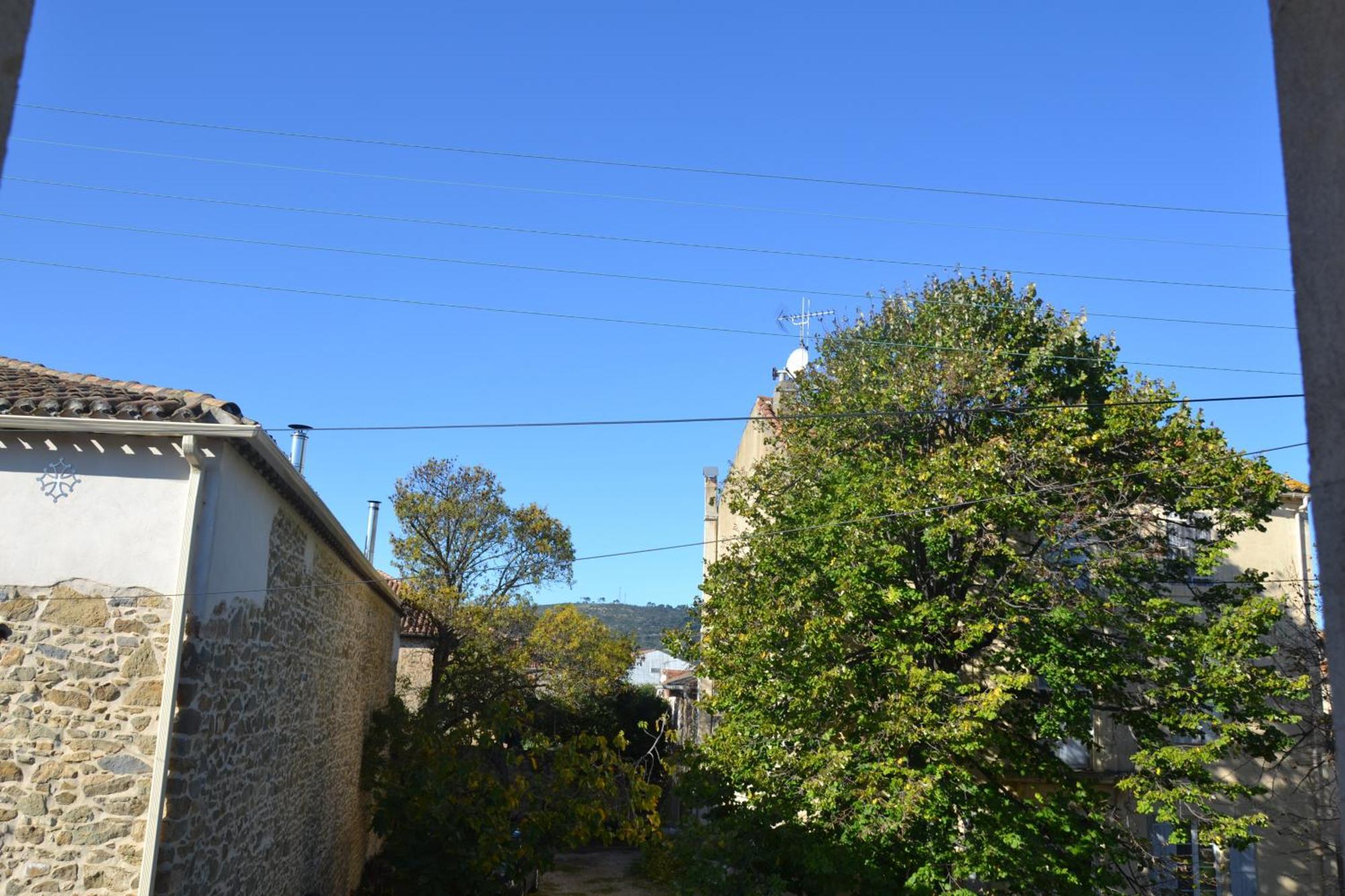 Le Colibri Bleu Bed & Breakfast *